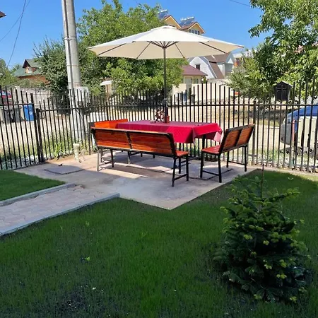 Macris Guest house