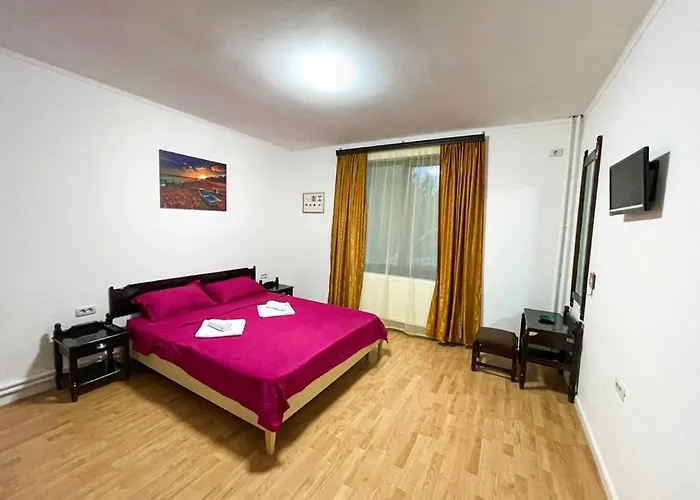 Macris Guest house